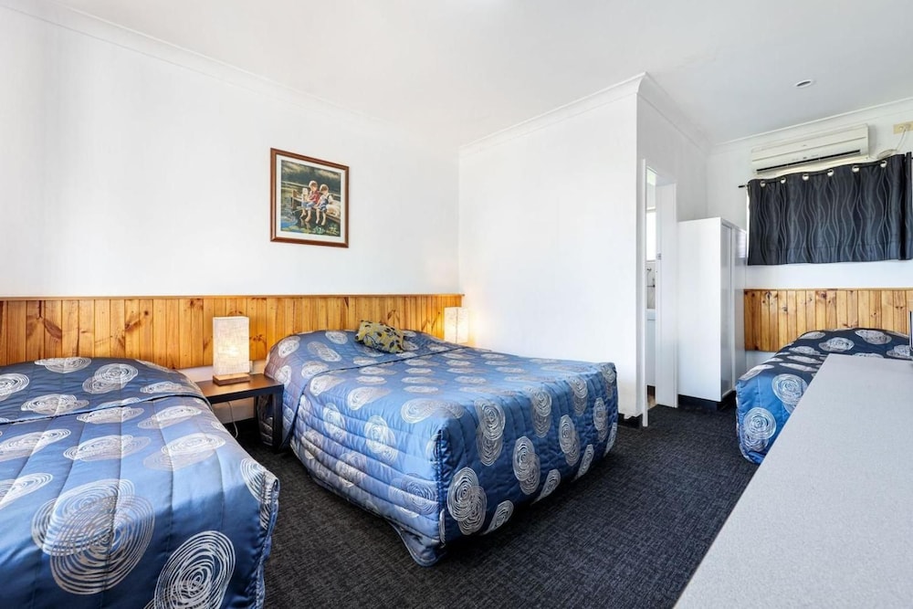 Tamworth Budget Motel 6/21