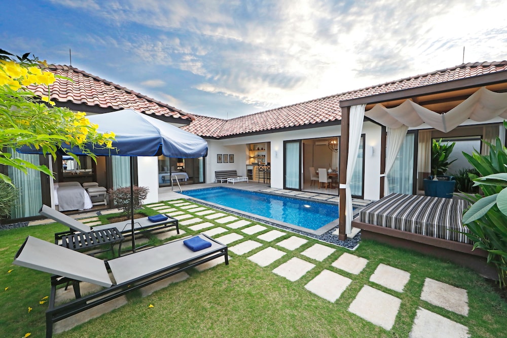 Pantai Indah Lagoi Bintan 43/50