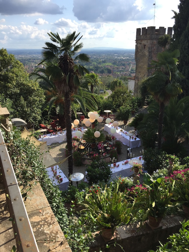 Hotel Villa Sermolli 47/50