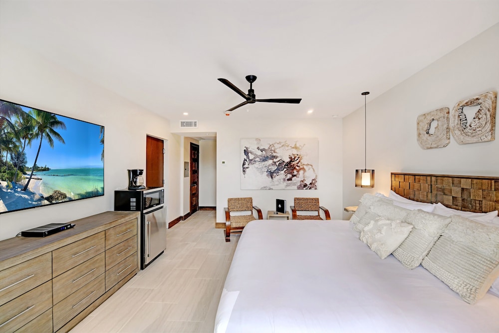 Bali Hai Beachfront Resort And Spa 14/70