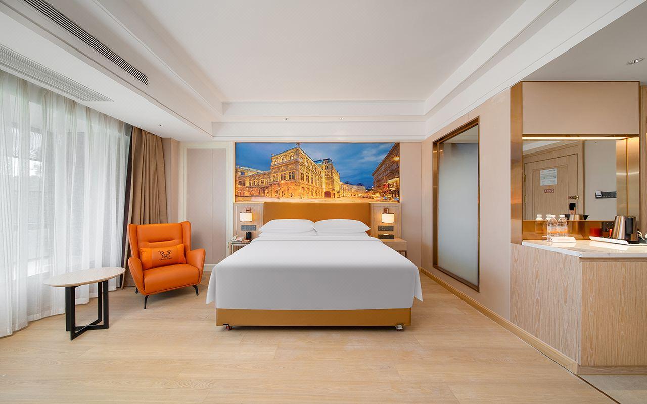 Vienna Hotel (Dongguan Houjie Avenue) 19/41