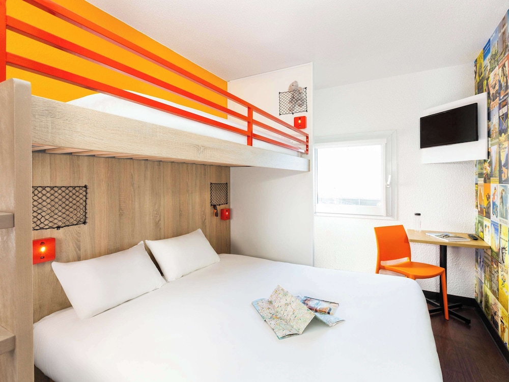 Tande, Double Bed