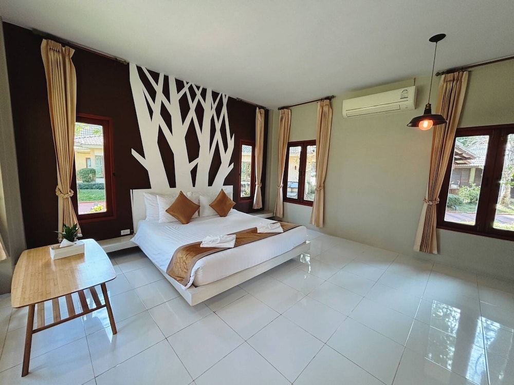 Panlaan Boutique Resort 34/72