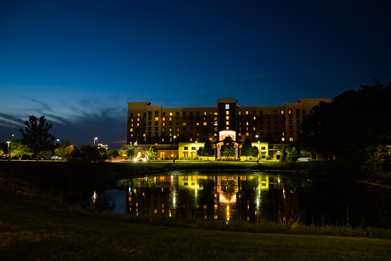 Embassy Suites by Hilton Minneapolis North 2/72