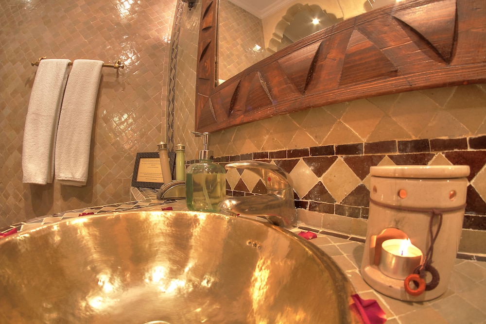 Riad Zayane 24/50