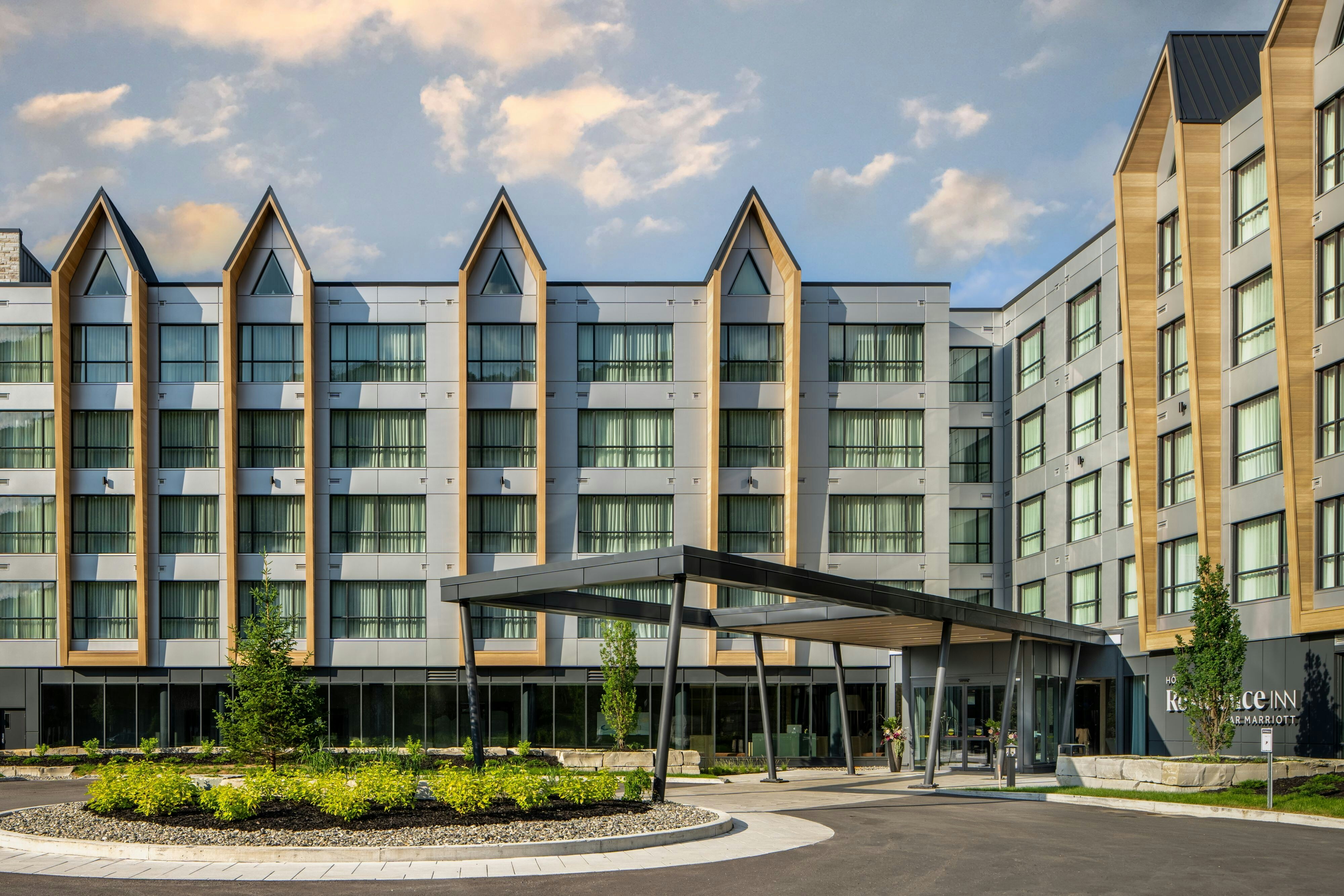 Residence Inn by Marriott Bromont 34/38