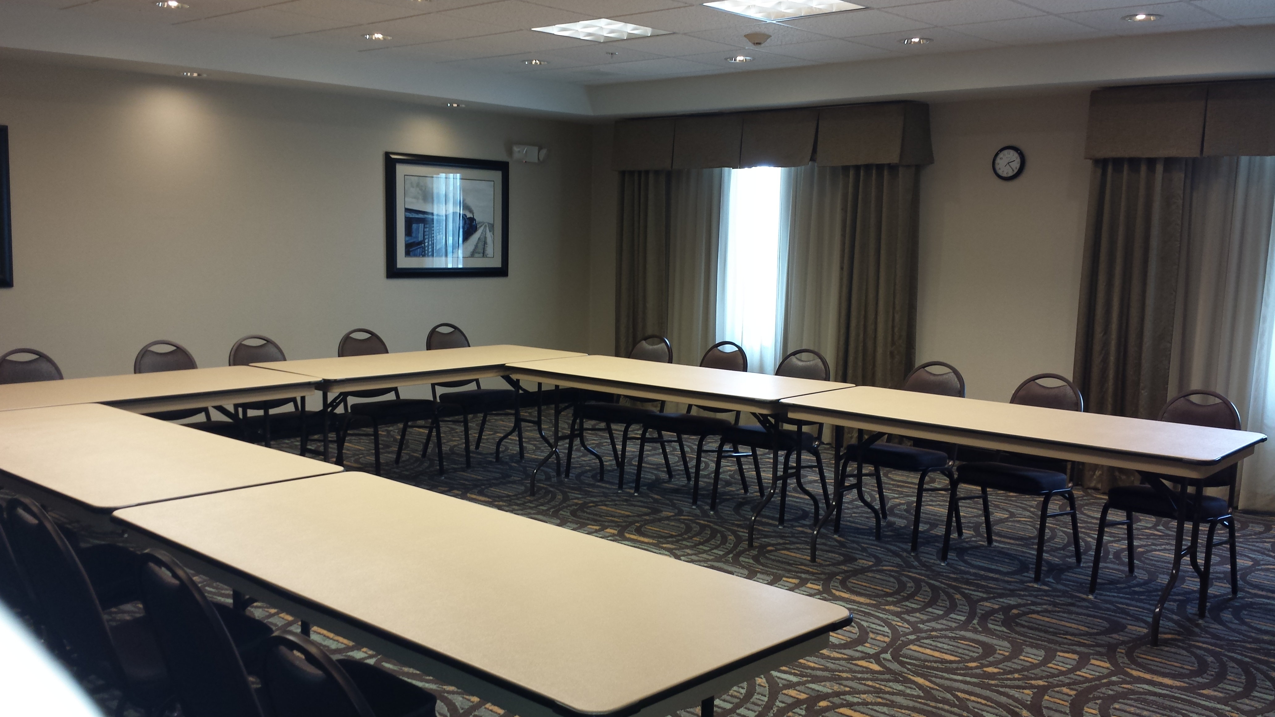 Holiday Inn Express Suites Nevada 59/66