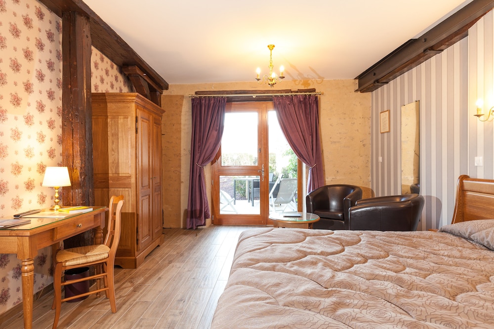 Hotel De La Cloche 10/42