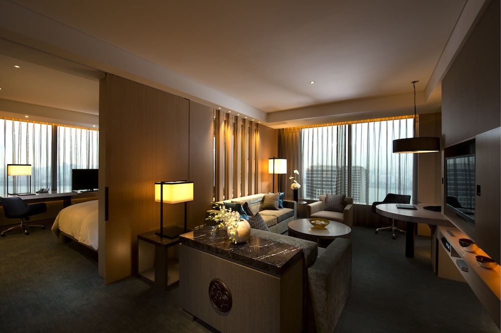 Conrad Seoul 50/78