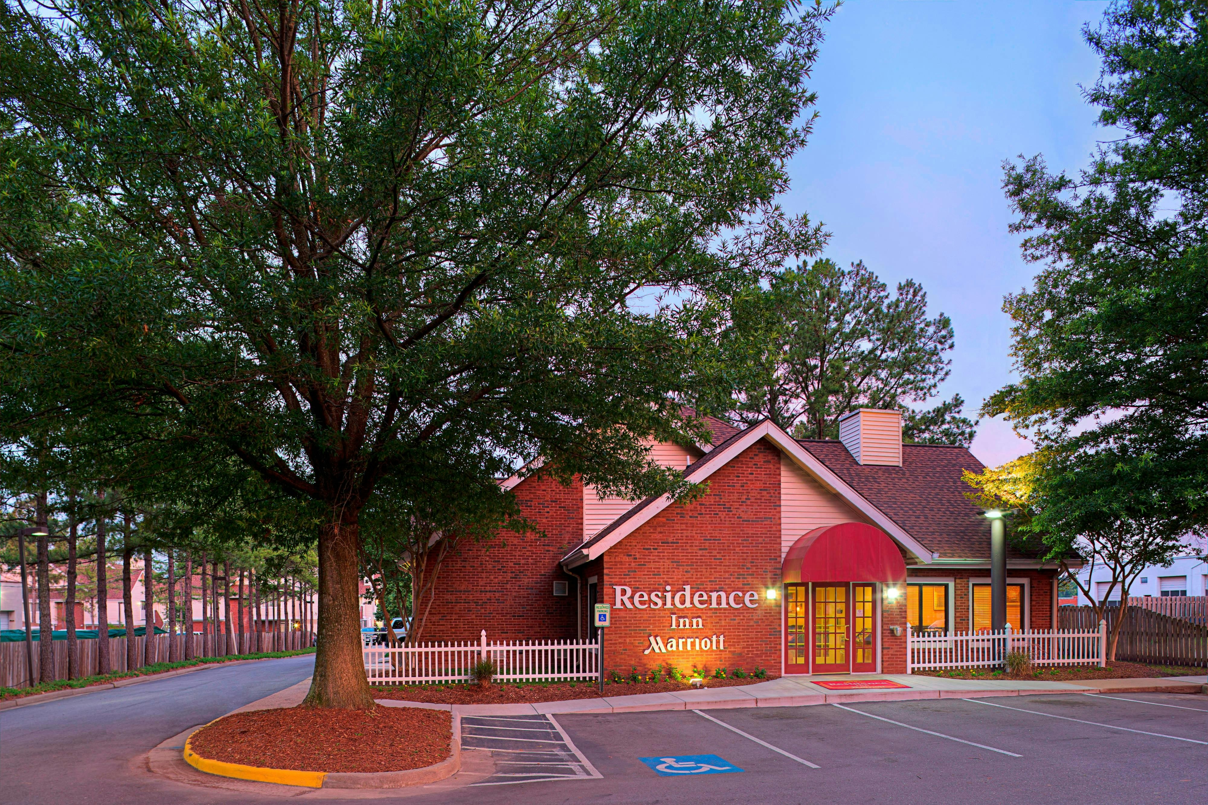 Residence Inn by Marriott Richmond West End 8/10