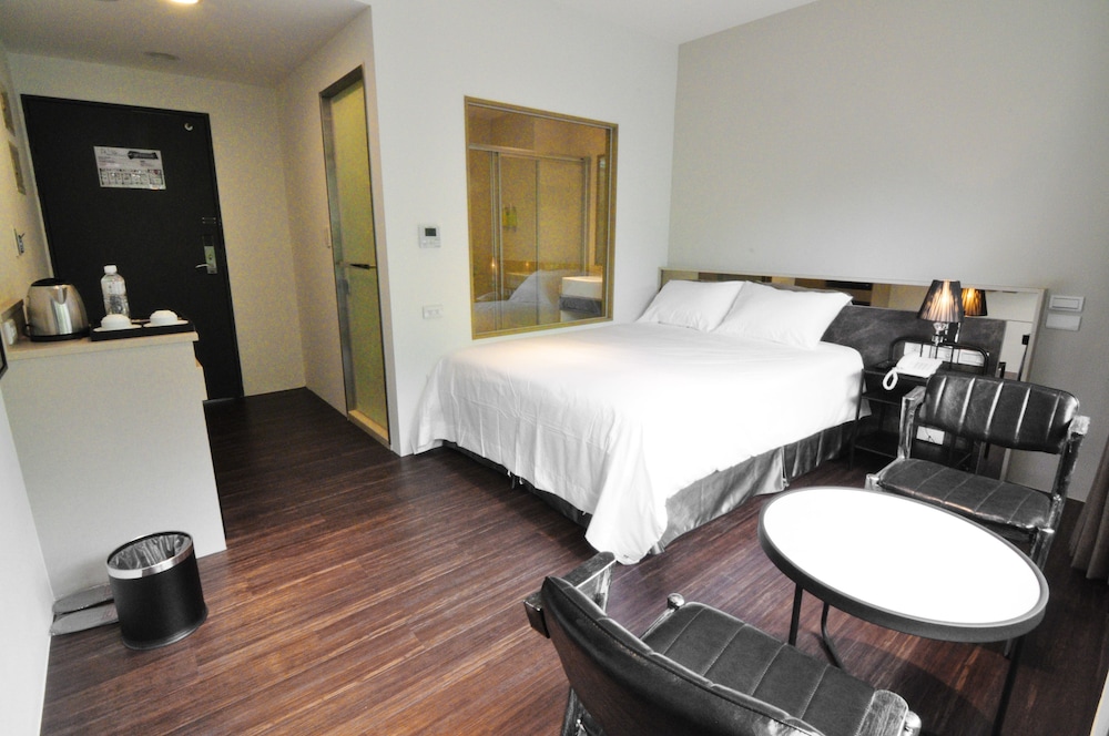 Hotelkuei 8/64