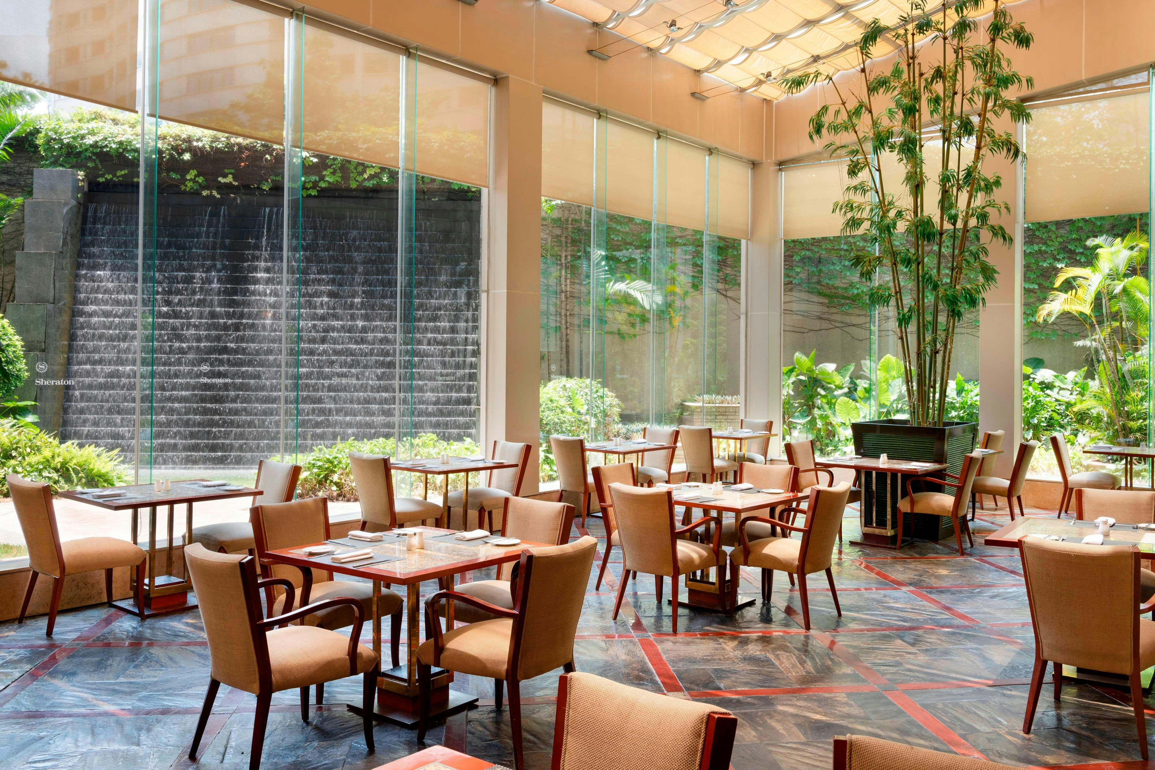 Sheraton Dongguan Hotel 23/35