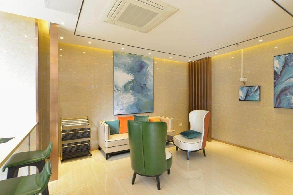 City Comfort Inn (Zhuhai Qinglv Middle Road) 17/54