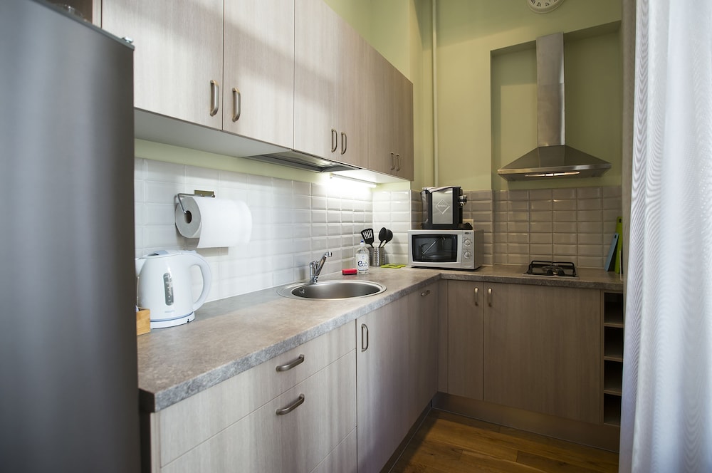 Ernesta Lux Apartments 49/50