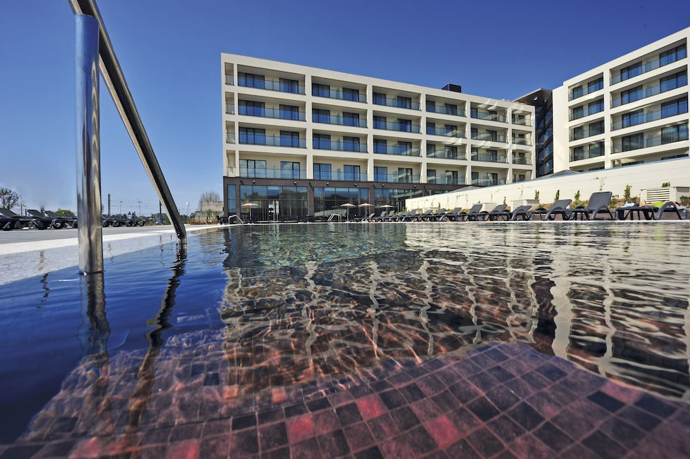 Vila Gale Coimbra 25/50