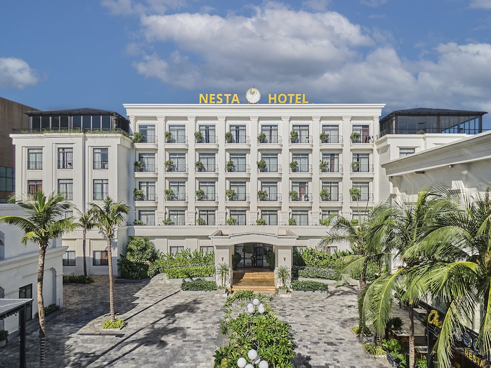 Nesta Hotel Danang 1/50