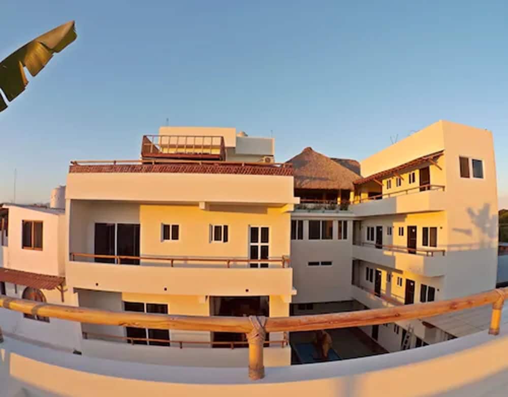 SHAVANNA HOTEL BOUTIQUE 4/55