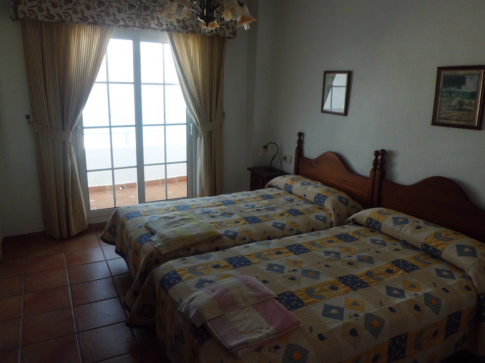 3 Bedrooms, Superior, Apartment, 1 Double and 4 Single Beds, Bay View