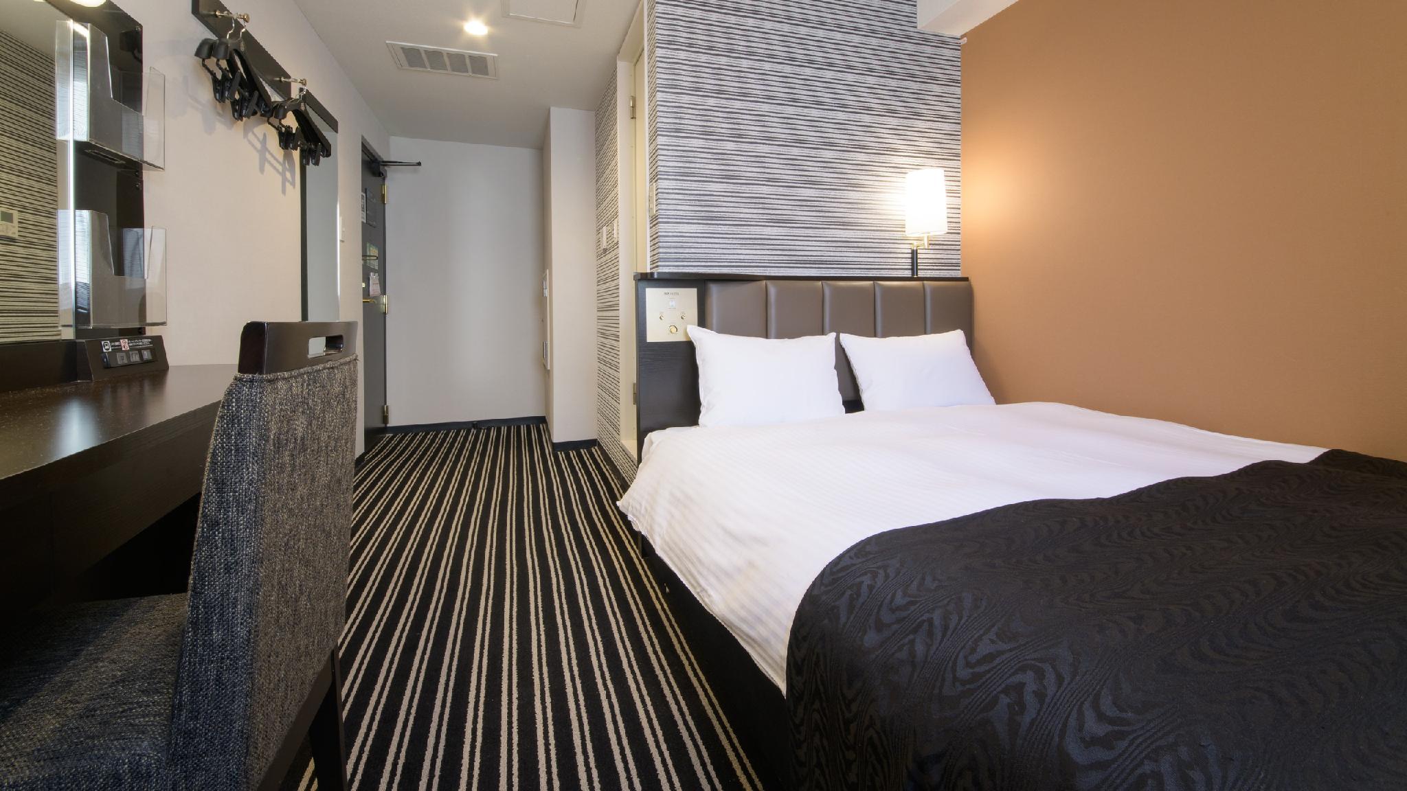 Semi Room, Standard, Semi Double Bed, Smoking