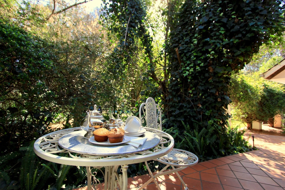 Melrose Place Guest Lodge and Conferencing 33/50