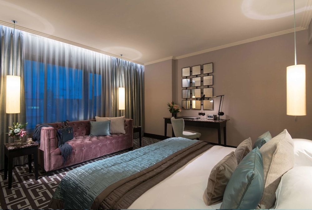 The Fitzwilliam Hotel Belfast 26/66