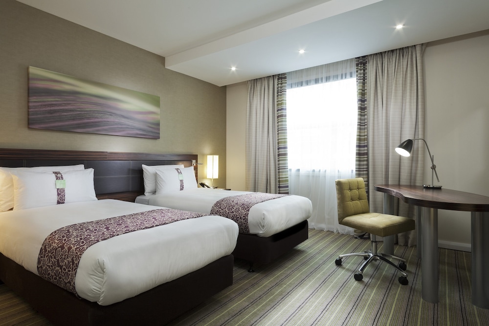 Holiday Inn London - Whitechapel by IHG 14/82