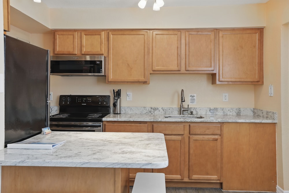 Coco Sands Beachside Cottages 48/63