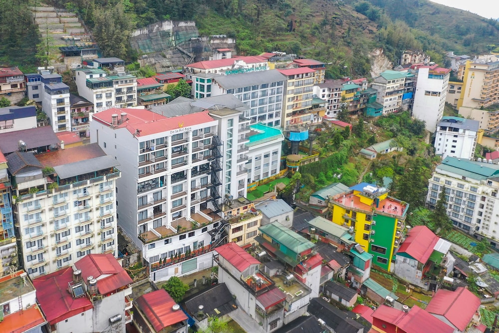 DeLaSol Sapa Hotel 2/50