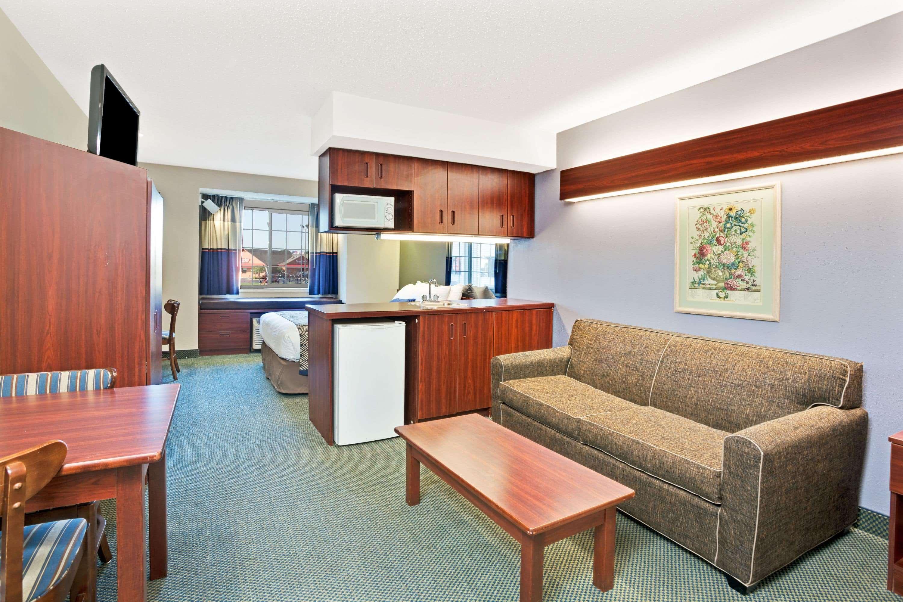 Microtel Inn Suites Detroit Roseville 17/31