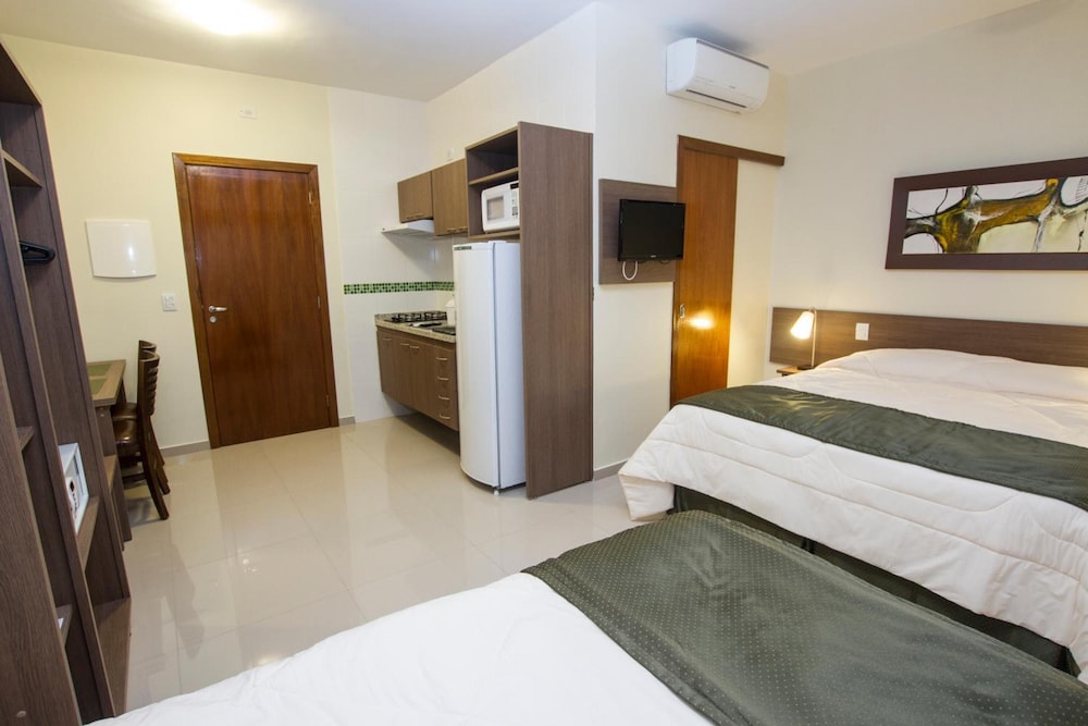MY FLAT HOTEL 16/40