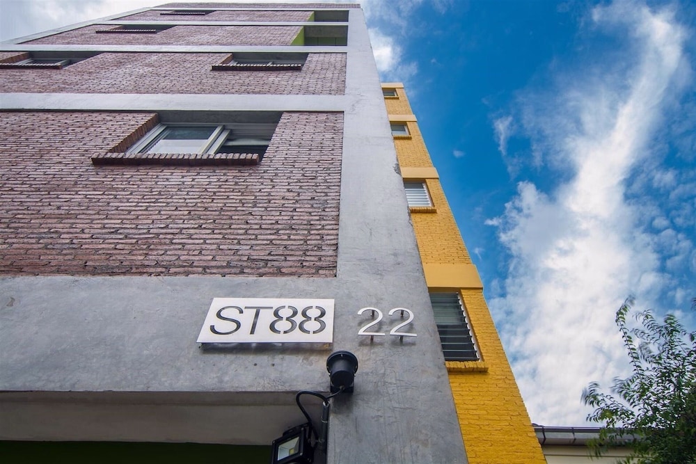 St88 Residence 2/33