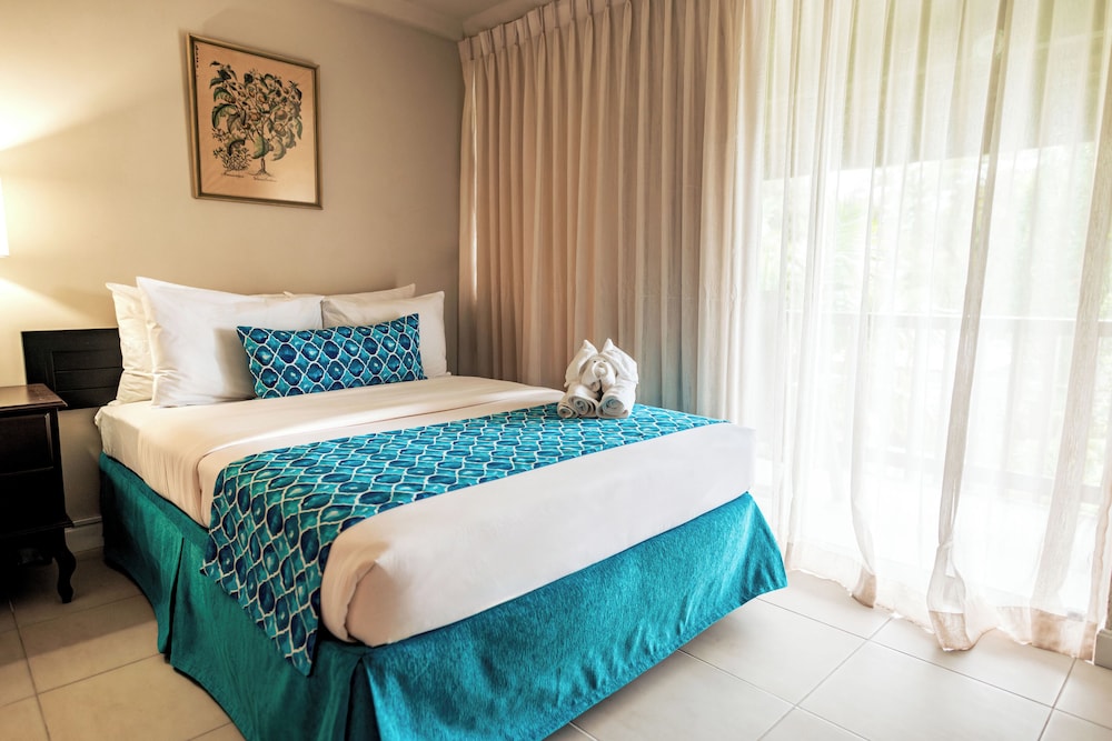 MOUNT IRVINE BAY RESORT 17/70