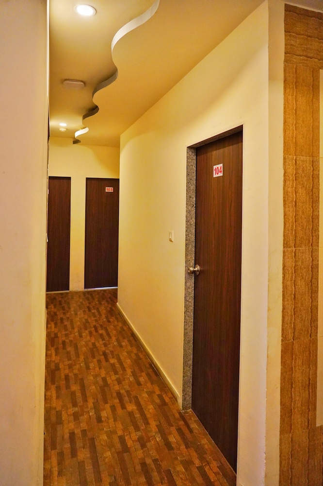 OYO フラッグシップ 36844 リバーフロント 写真2