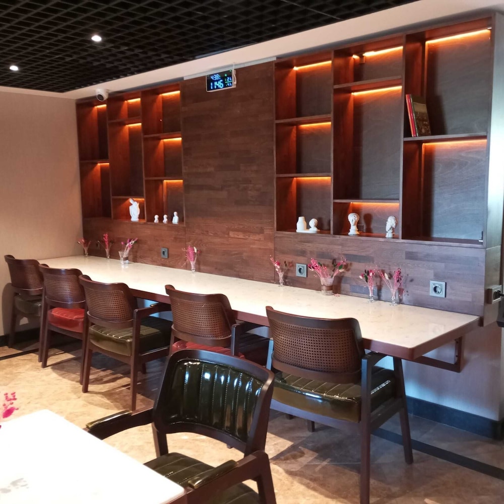 Cihangir Hotel 36/47
