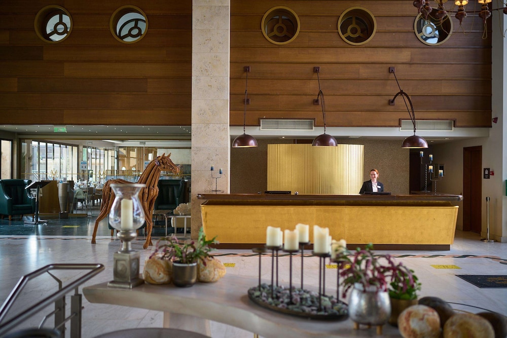 Mediterranean Village Hotel & Spa 6/88