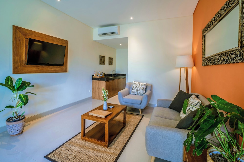 Kahayana Suites 23/47