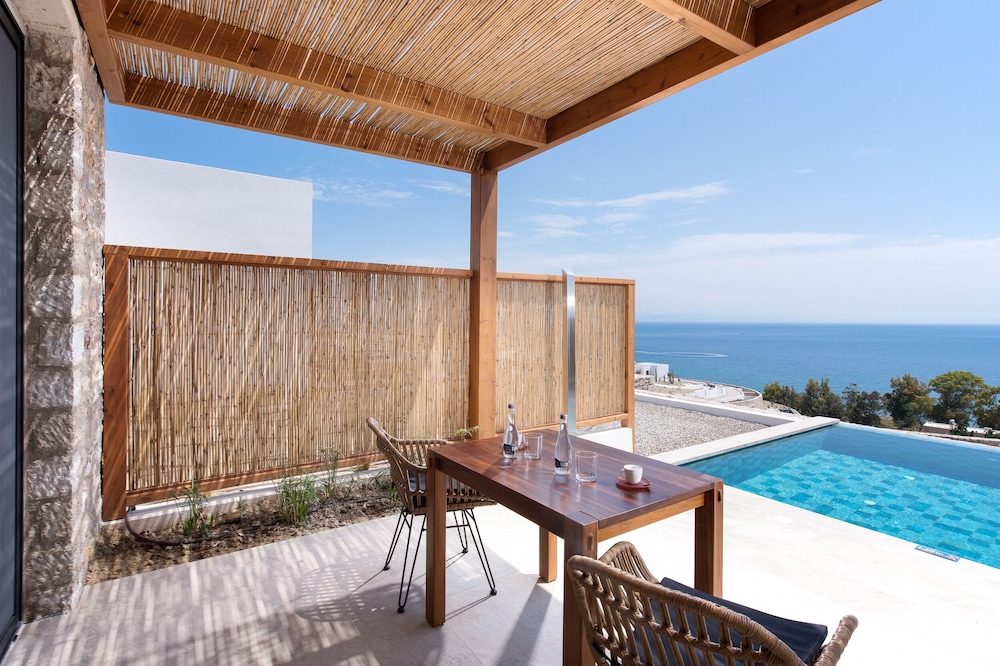 KOIA All Suite Wellbeing Resort 45/73