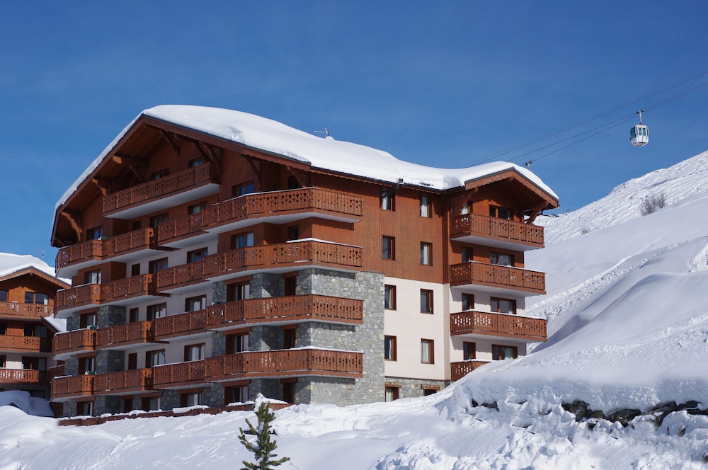 Les Chalets De Ladonis 2/64