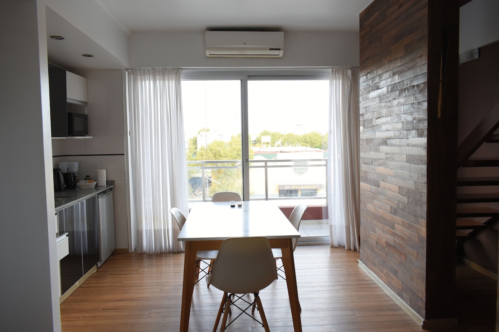 Syrah Suites 31/48