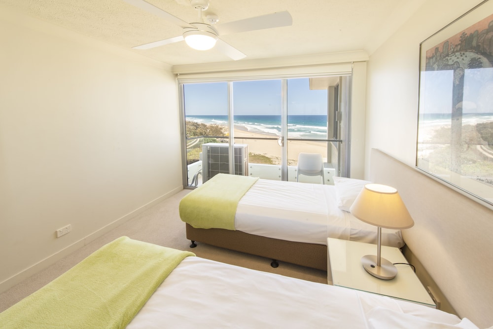 Berkeley on the Beach 27/69