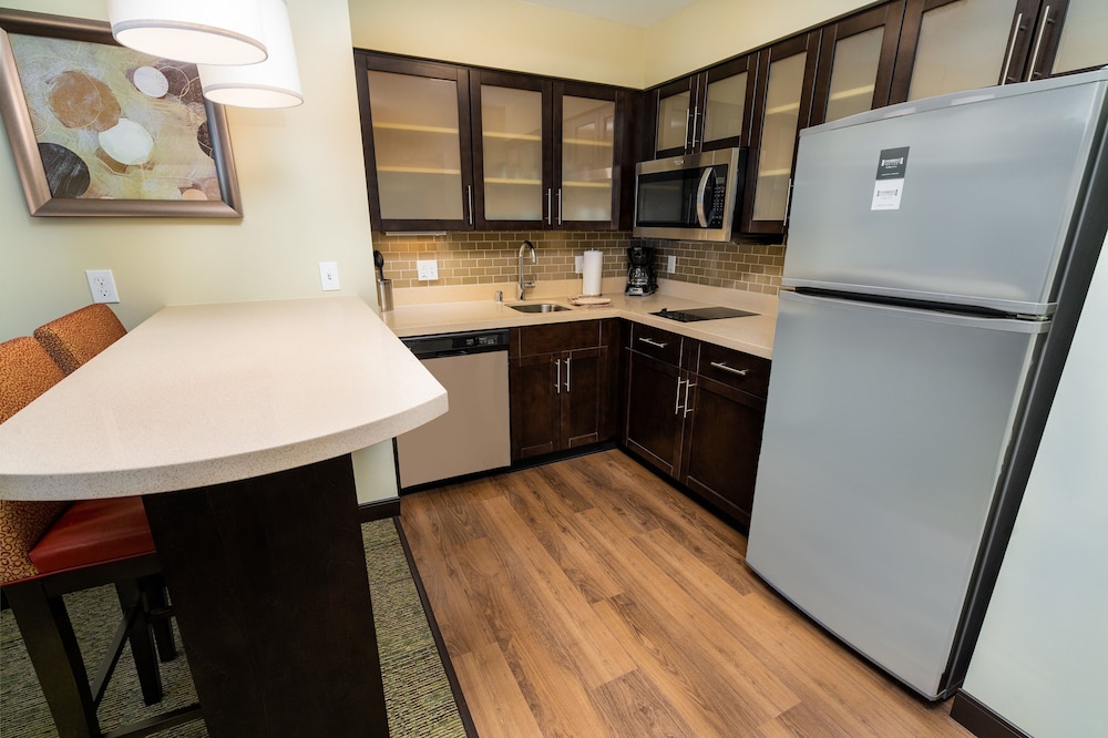 Staybridge Suites Newark - Fremont 35/54