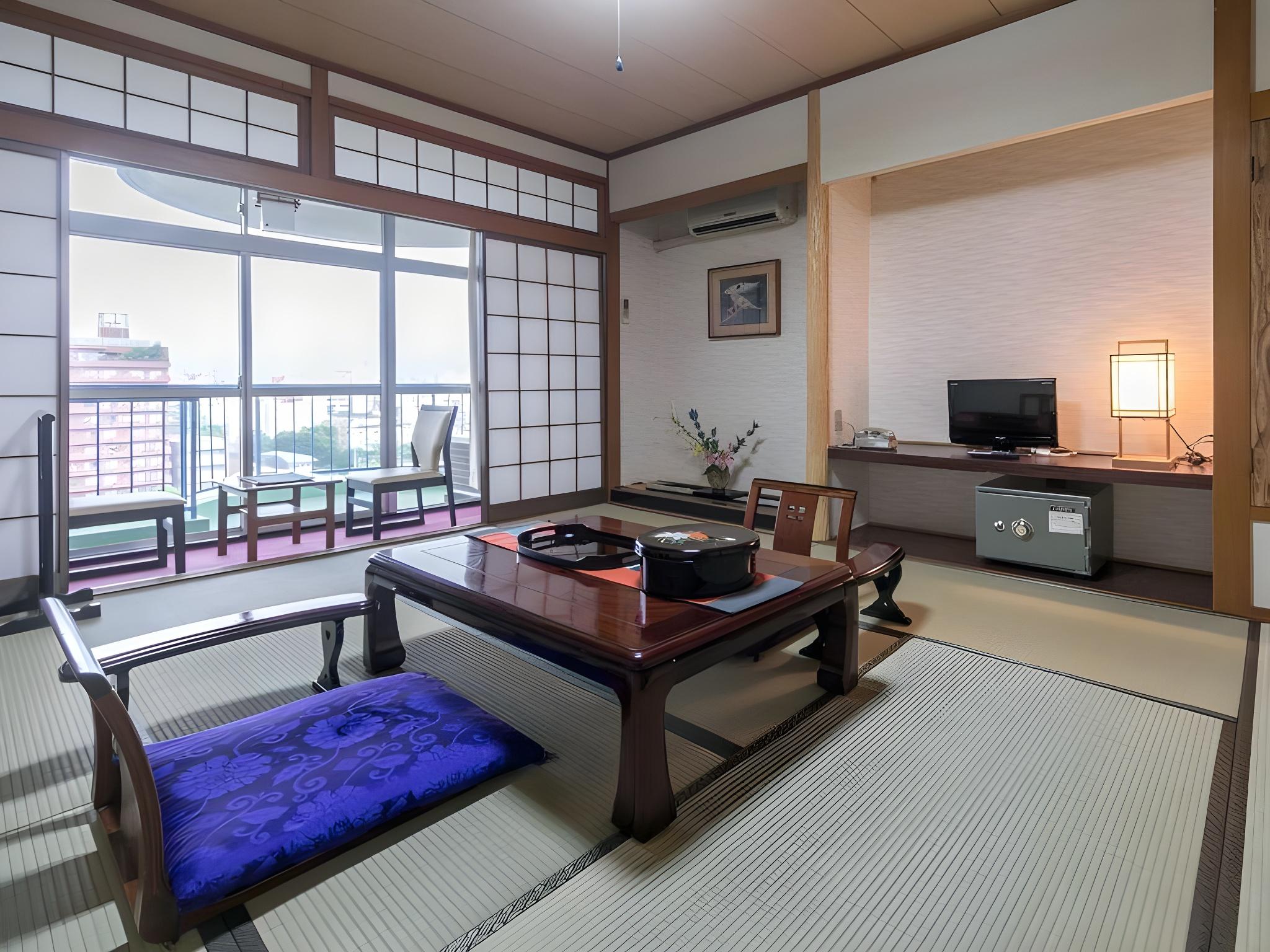 JAPANESE, CITY VIEW
