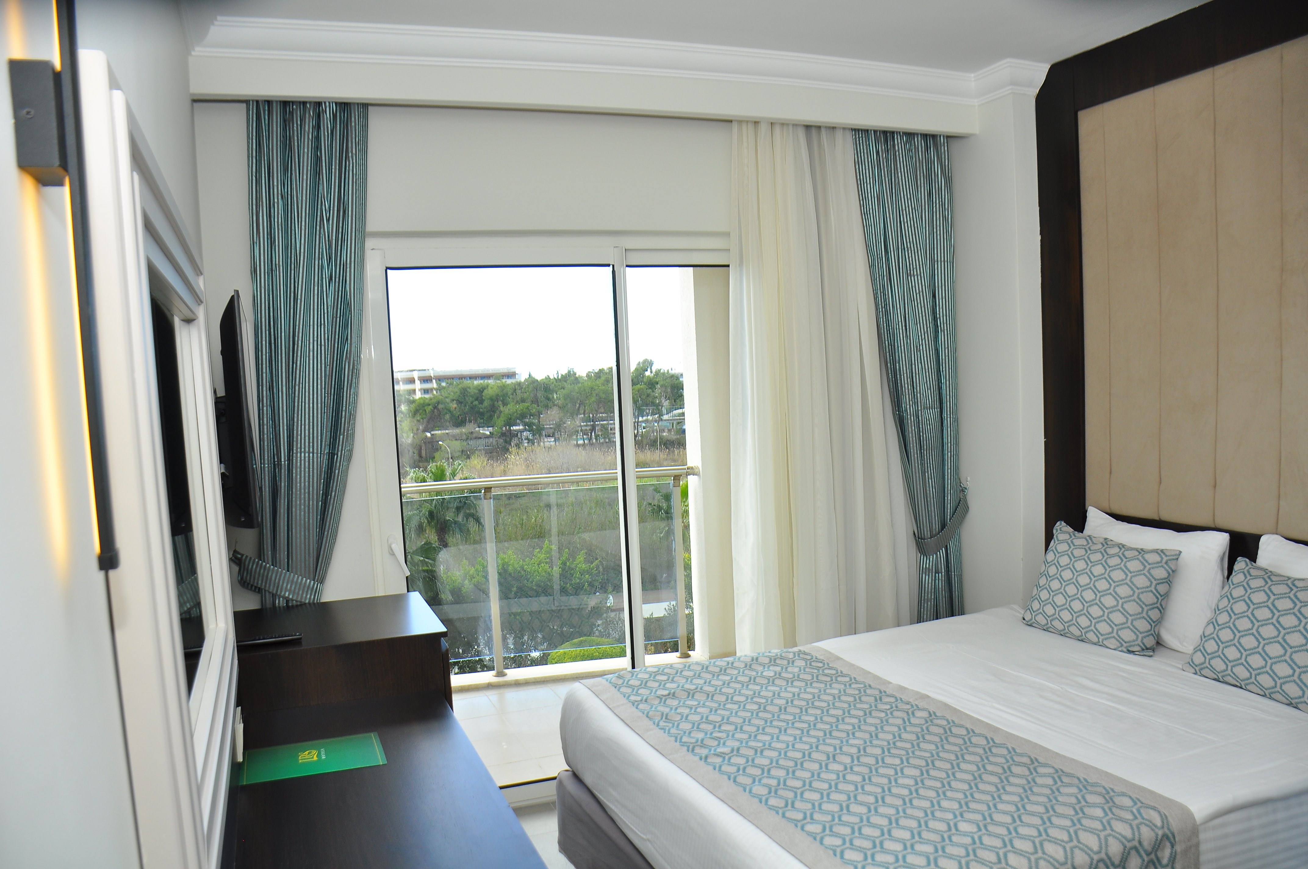 Room, Single, Double Bed, Land View