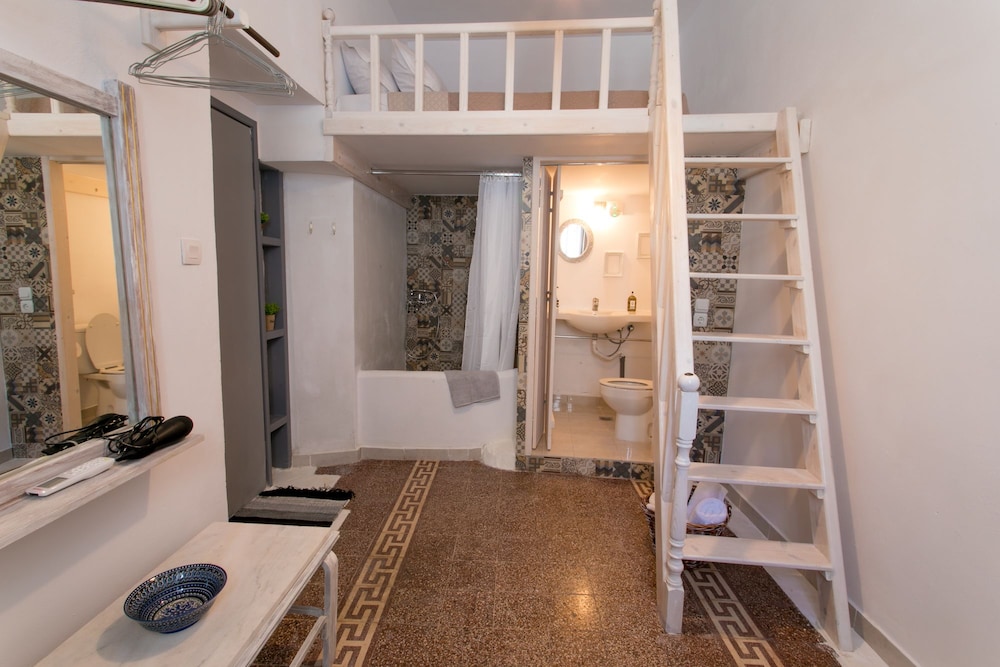 Mascot Boutique Hotel 17/50