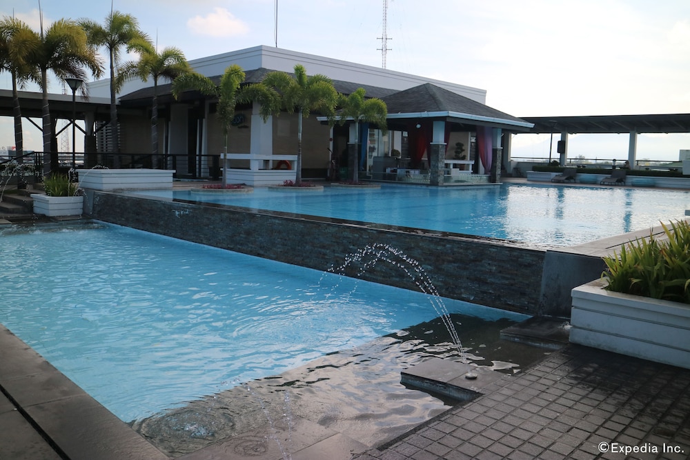 L'Fisher Hotel 43/50