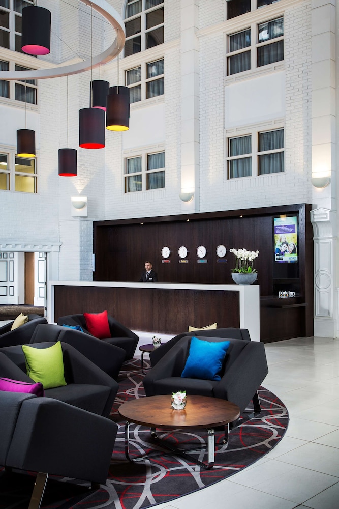 Park Inn By Radisson Cardiff City Centre 33/52