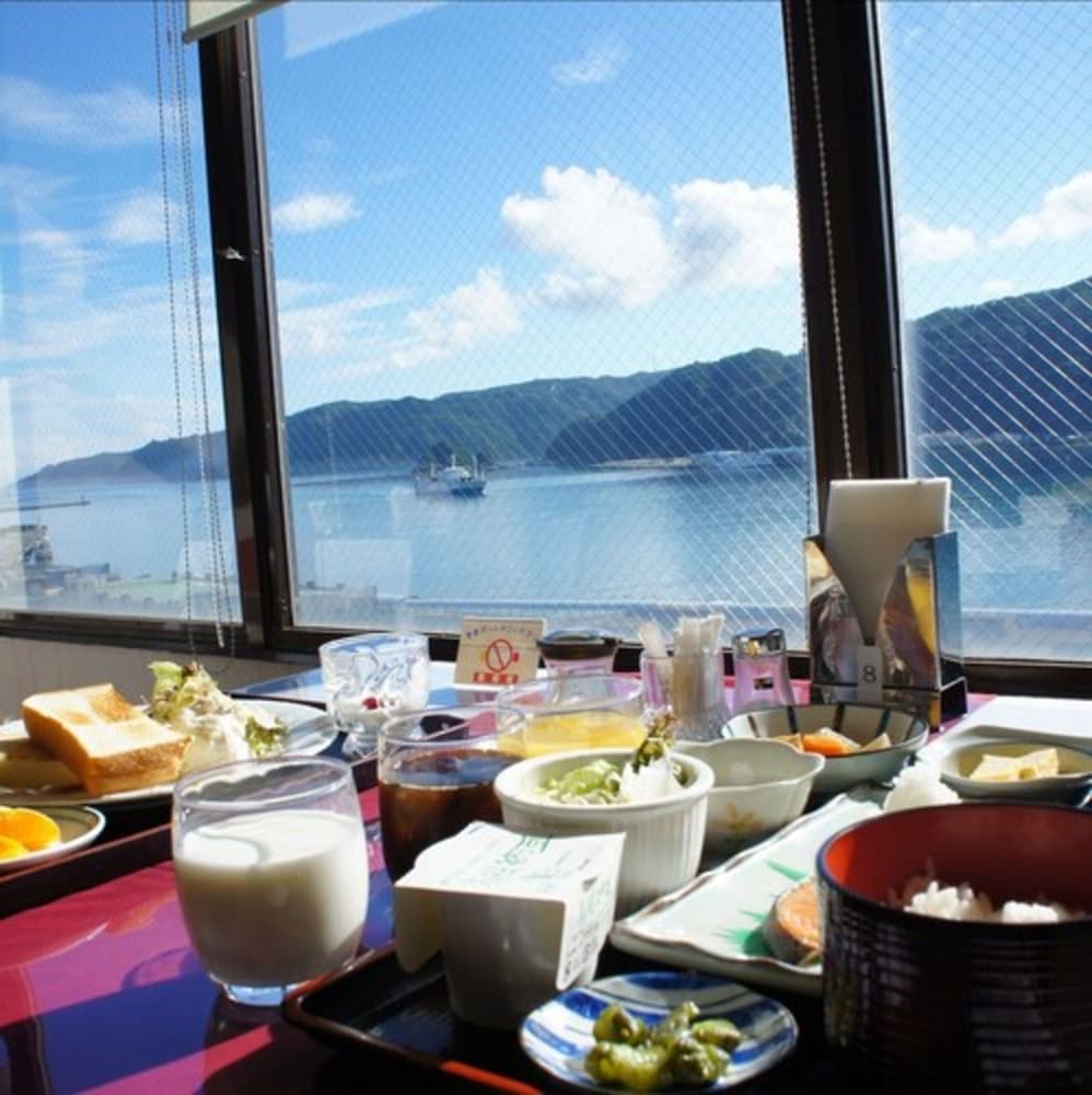Amami Port Tower Hotel 32/48
