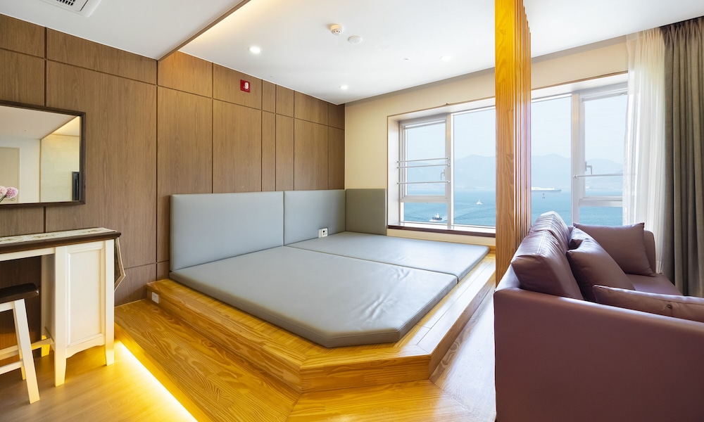 Hotel Haven 40/69