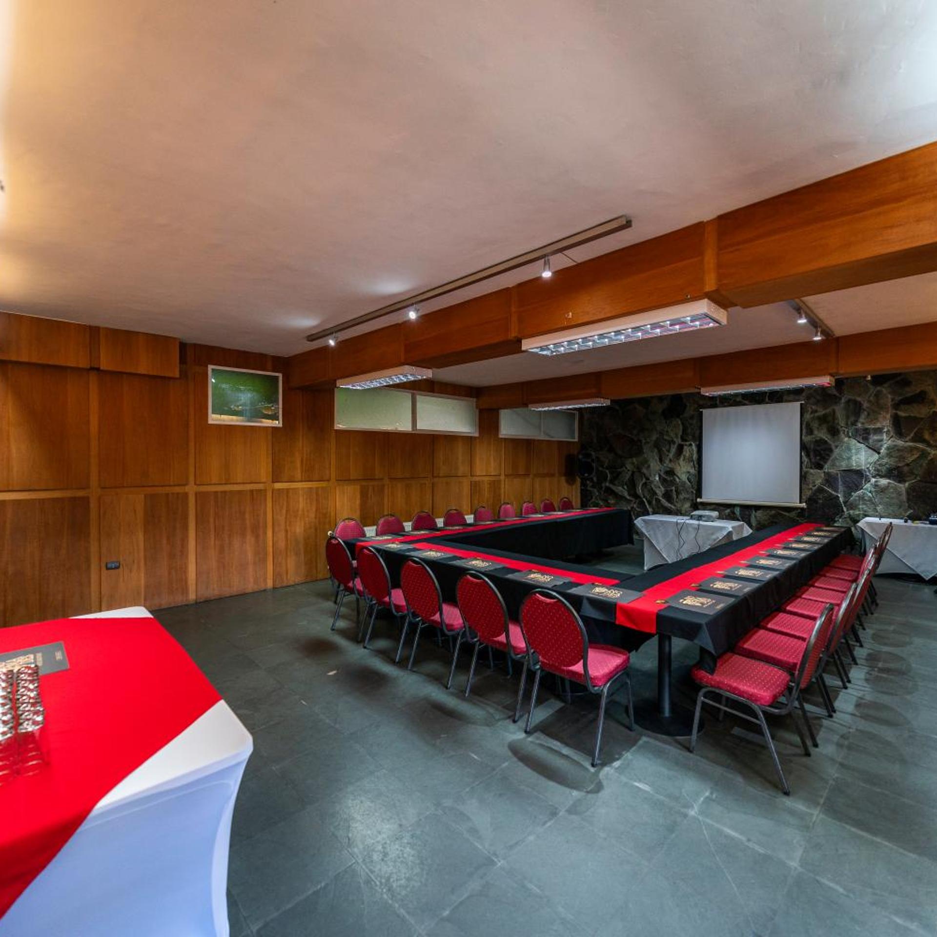 Nomades Hotel Boutique 24/45