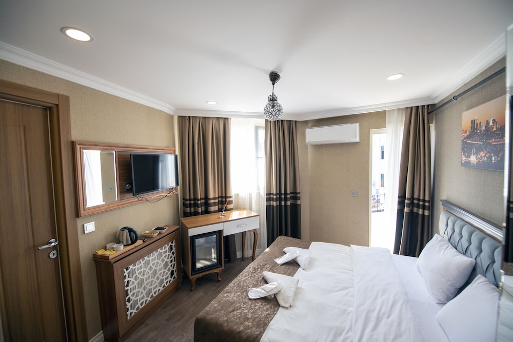 Golden Sand Hotel 10/35